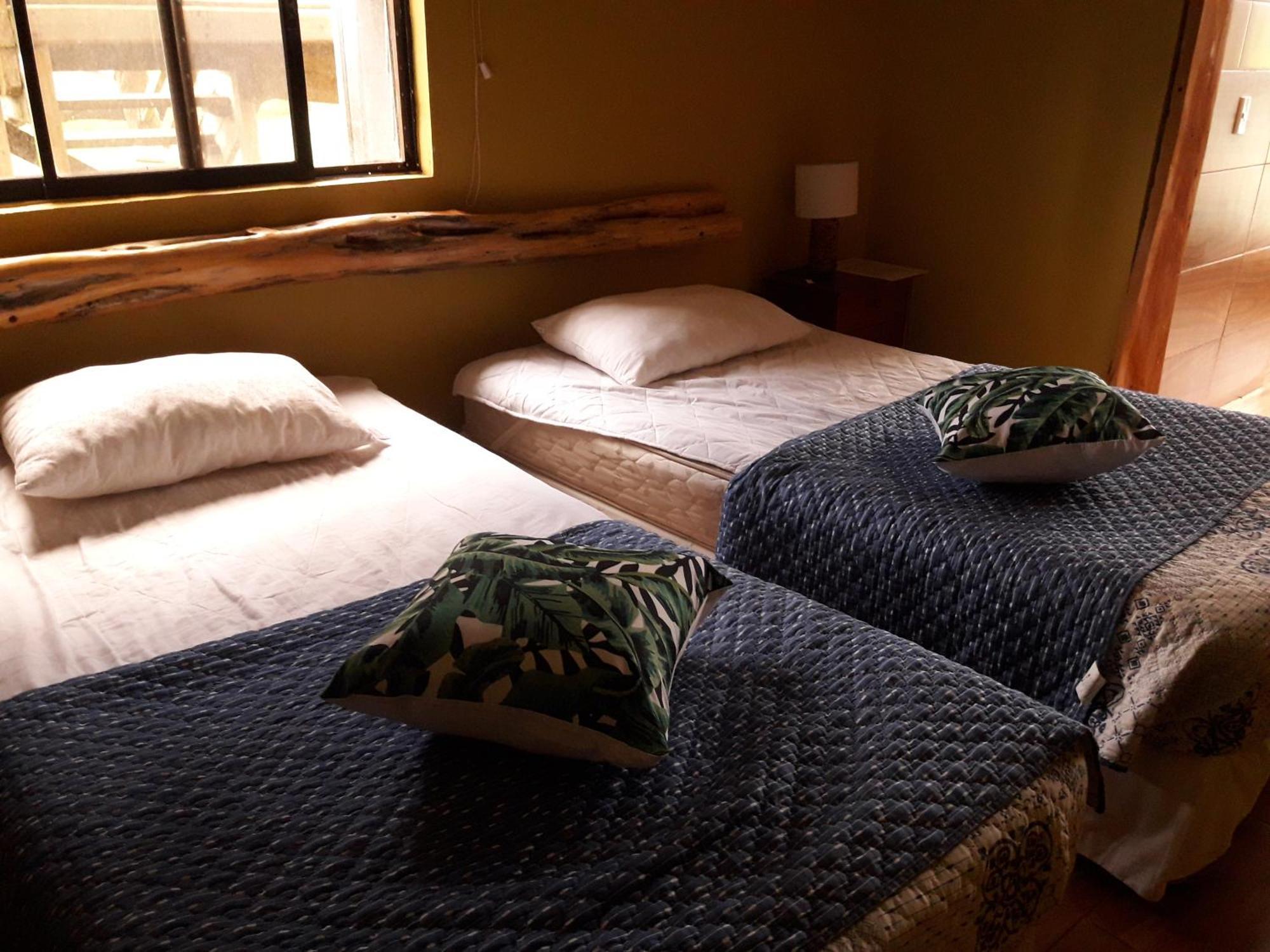Hotel Uka Mana Hanga Roa Ngoại thất bức ảnh