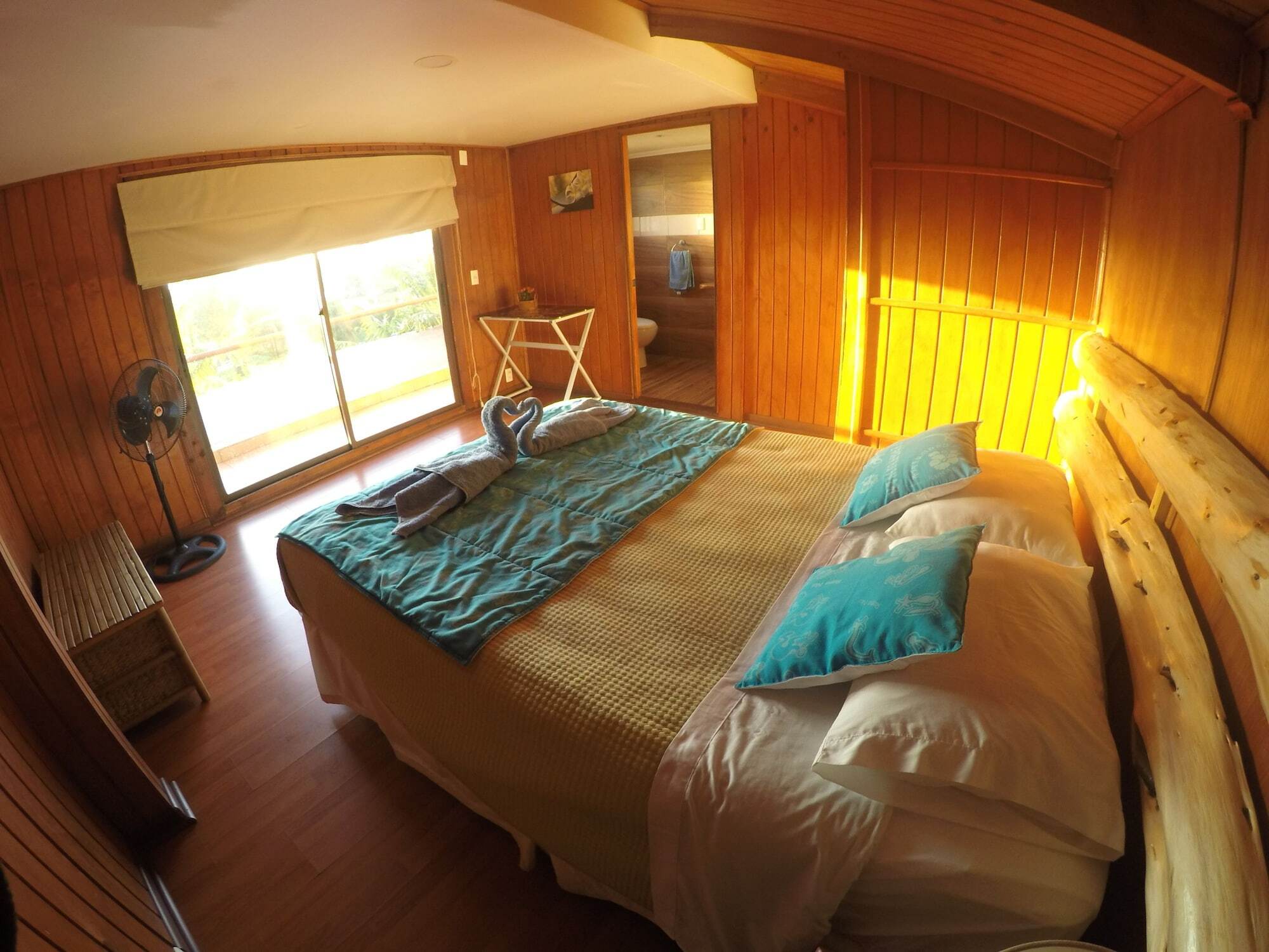 Hotel Uka Mana Hanga Roa Ngoại thất bức ảnh