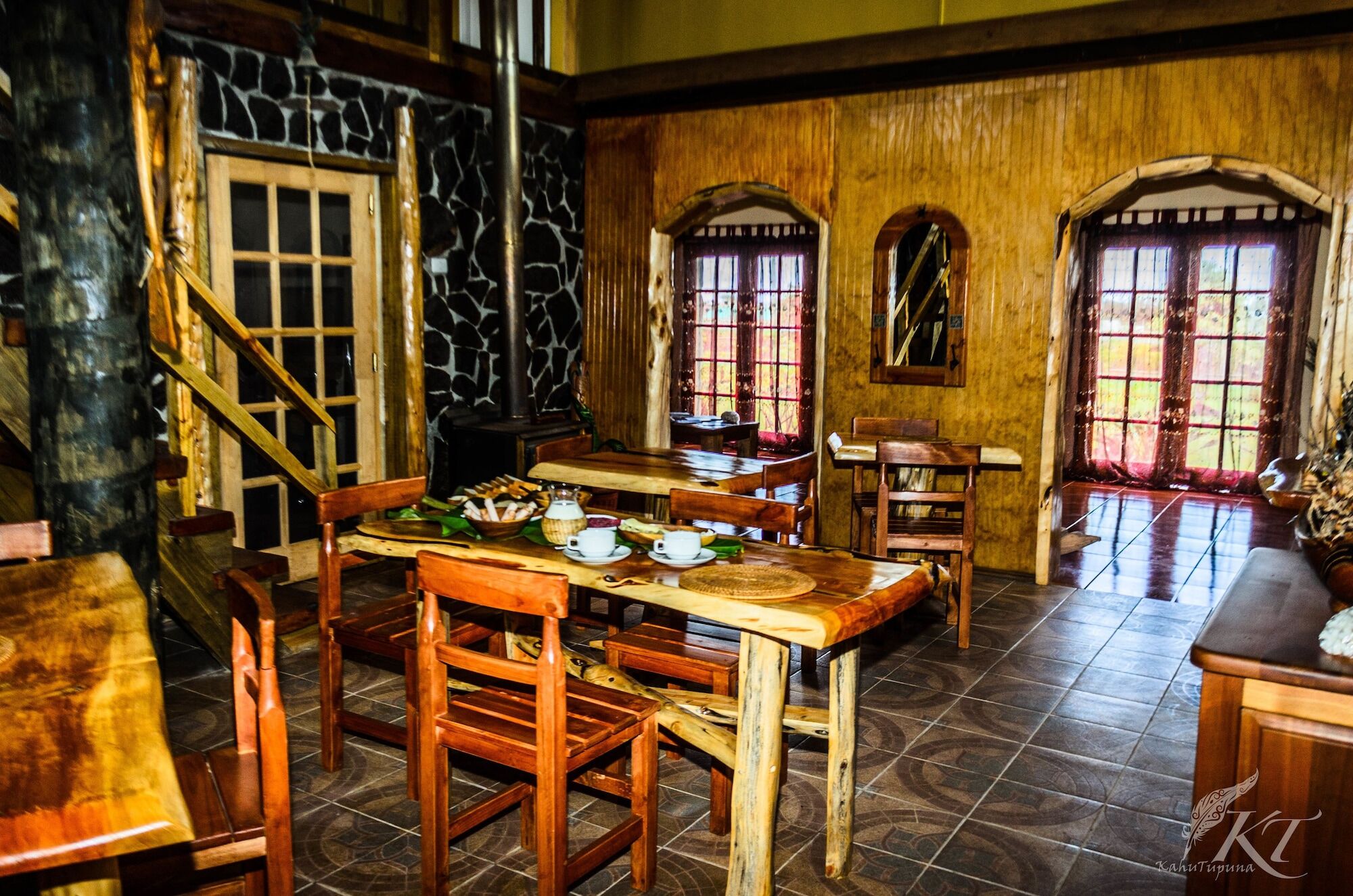 Hotel Uka Mana Hanga Roa Ngoại thất bức ảnh